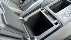 Land Rover Discovery 3.0 D300 Dynamic HSE 5dr Auto Diesel Station Wagon